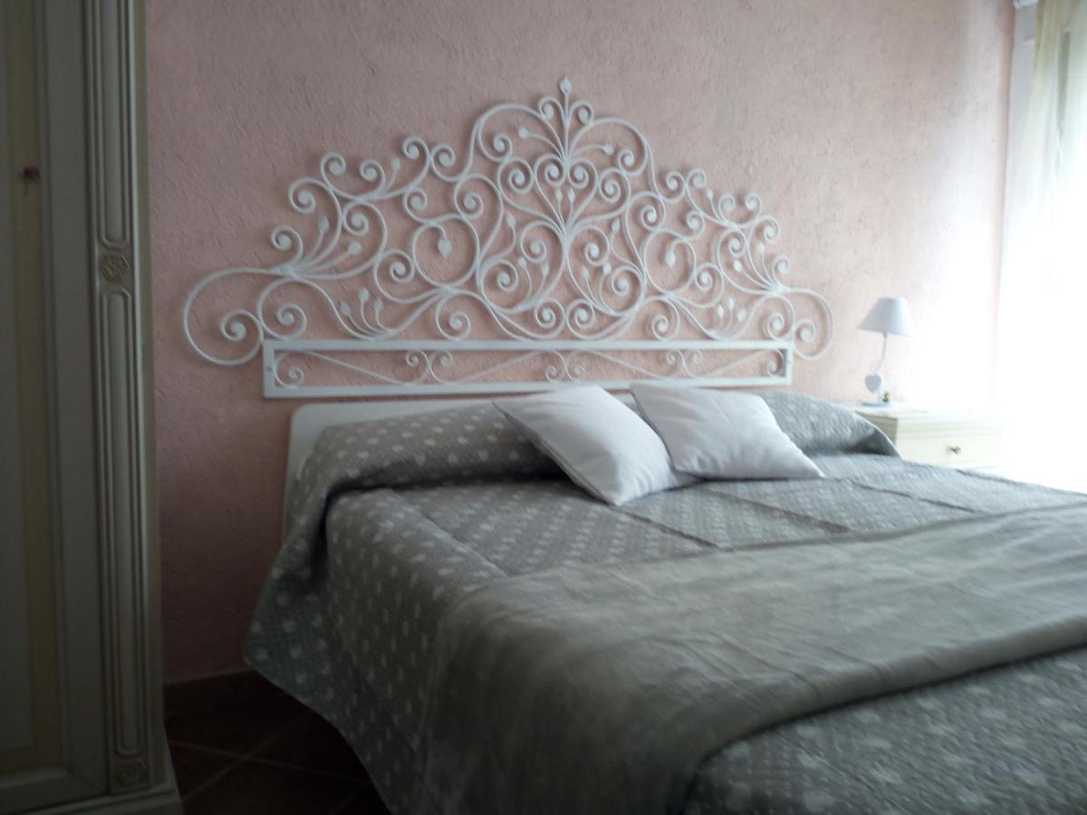 Lo Sporting Bed&Breakfast Nasino Exterior photo